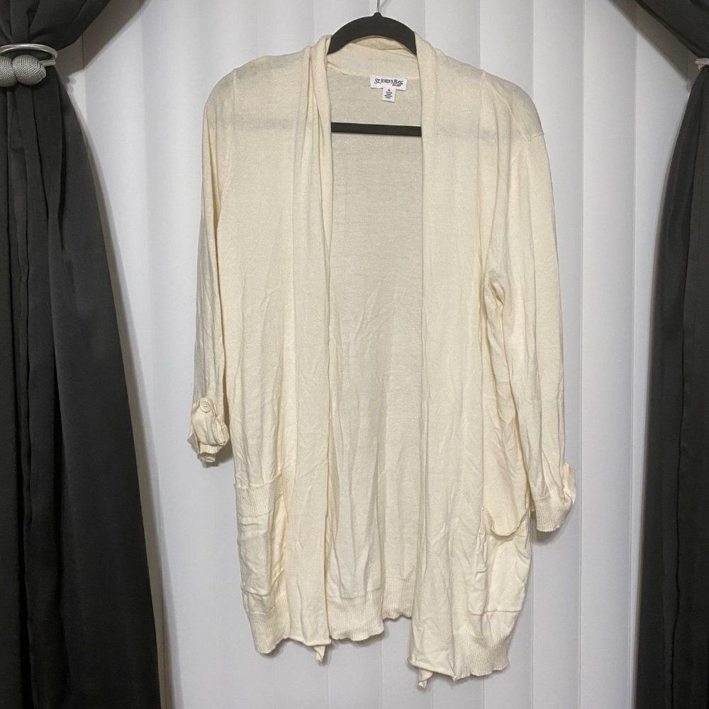 St John’s Bay creame long sleeve, light weight, 3/4 sleeve, 2 front pockets